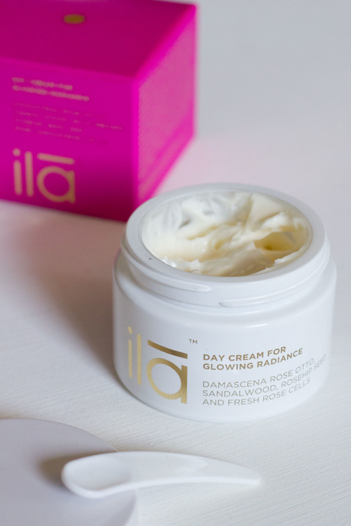 Day Cream For Glowing Radiance