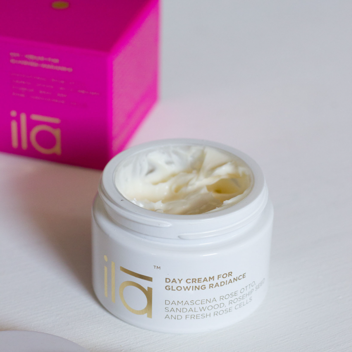 Day Cream For Glowing Radiance